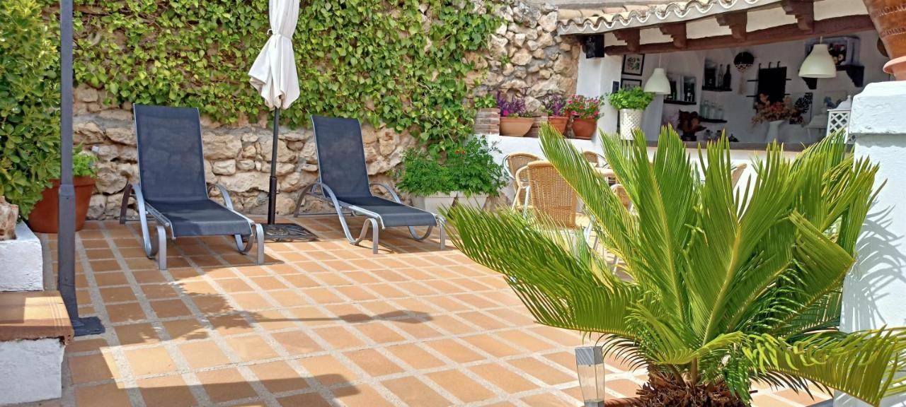 Hostal Rural Moratín Pastrana Exteriér fotografie